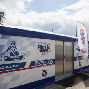 AMO Racing Team - zaplecze serwisowe teamu AMO Racing Team - zaplecze serwisowe teamu